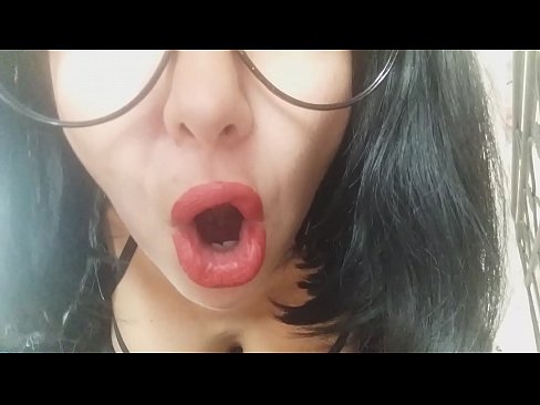 ❤️ Schatje, je stiefmoeder laat je vandaag niet naar school gaan... Ik heb je te hard nodig... ❤❌ Sex video at nl.assistentai.ru ❌