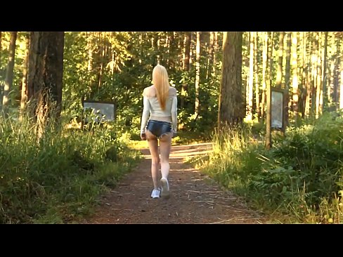 ❤️ Mooie vrouw beweegt langzaam, geen naakt video ❤❌ Sex video at nl.assistentai.ru ❌